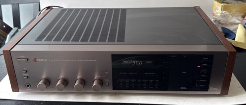 Sintonizzatore/Amplificatore