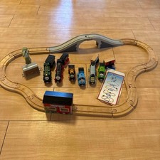 Trenino in legno Thomas &