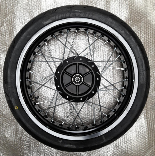 Ruota anteriore pneumatico - anteriore, e