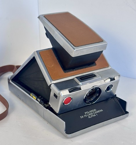 Polaroid land camera - land,