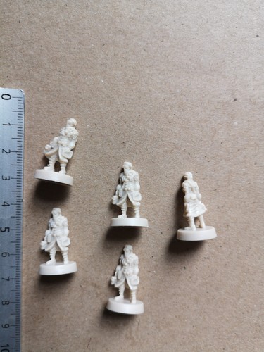 Farm miniature post apo - post,