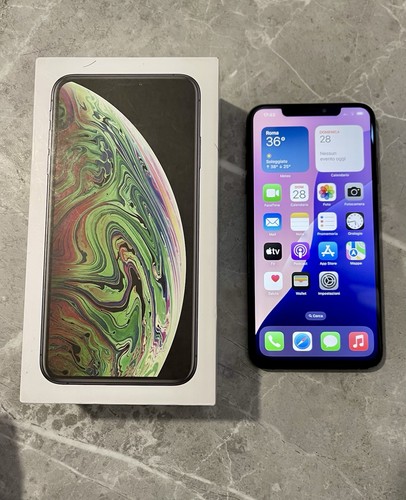 Iphone max 256gb - iphone,