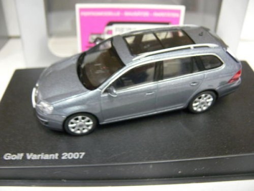 Autoart golf variant - 1/43,