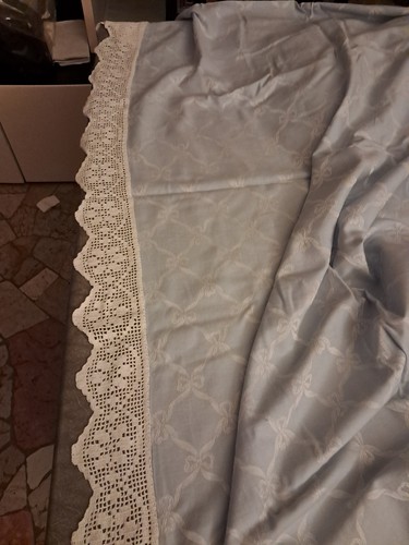 Tovaglia azzurra con bordi - azzurra,