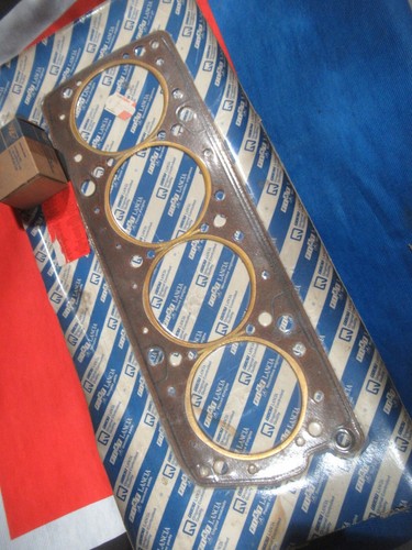 Alfa romeo 155 164 - /, lacia