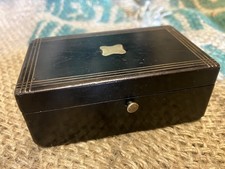 PICCOLA SCATOLA PORTAGIOIE IN