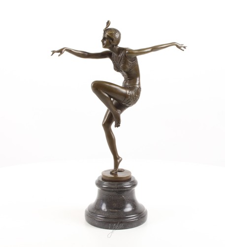 Sculpture bronze une - bronze, d'une