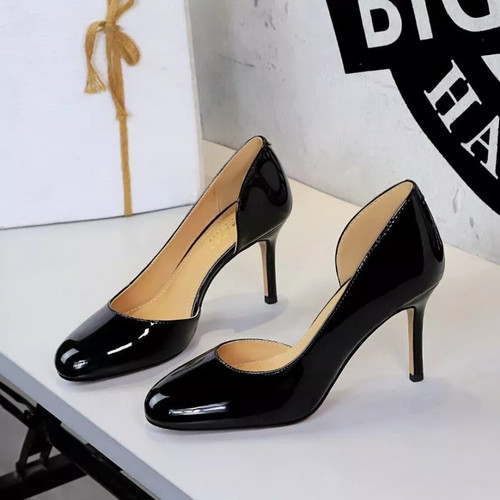 Decolte vernice nera tacco - vernice,