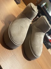 Scarpe con plateau BERSHKA 