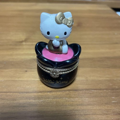 Hello kitty ceramic accessory - ceramic,