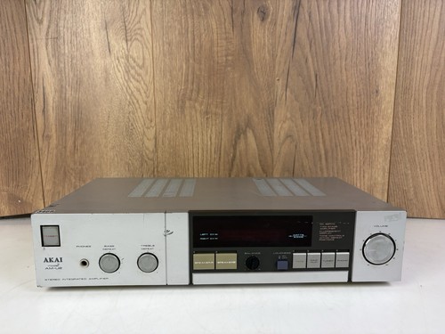 Akai amplifier u2 - akai,