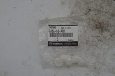 103272- Clip di fissaggio pannello portiera Mazda CX-3 Dal 2017 in poi Cod GJ6A-