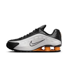 Nike Shox R4 Sneaker Uomo