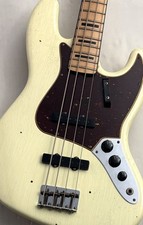 Fender Custom Shop 1968 Jazz