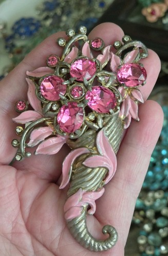 Bellissima spilla vintage - , in