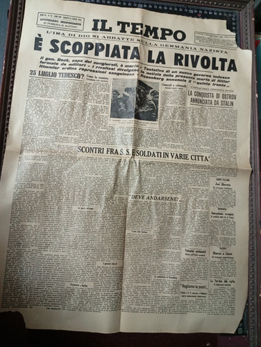 Vecchio foglio giornale - vecchio,