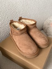 UGG Australia Classic Mini