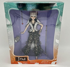RARA fuori produzione J-Doll