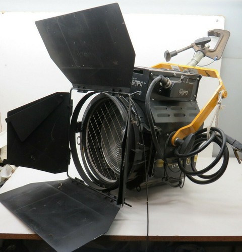 Desisti leonardo 320 - desisti,