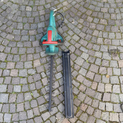 Tagliasiepi elettrico
