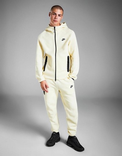 Nike sportswear tech fleece - sportswear,