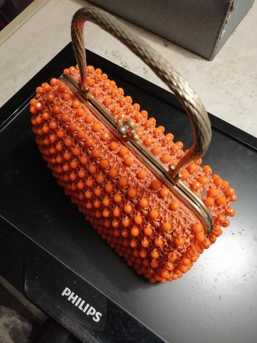 Pochette vintage semirigida