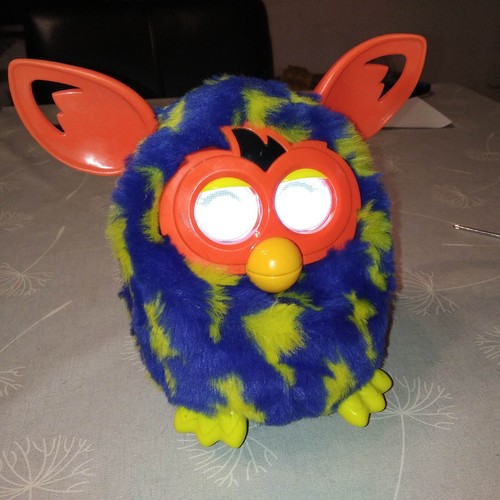 Furby boom tiger electronics - tiger,