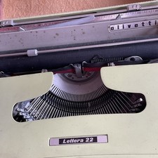 Macchina Da Scrivere Olivetti