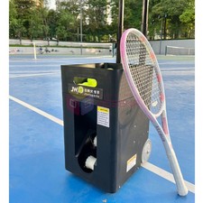 Macchina per palline da tennis