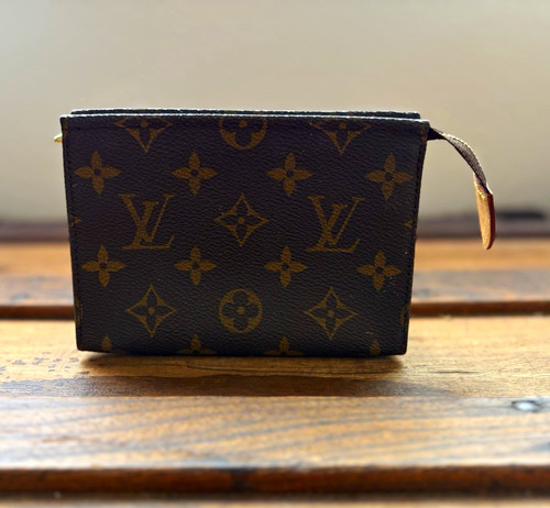 Louis vuitton poche toilette - vuitton,