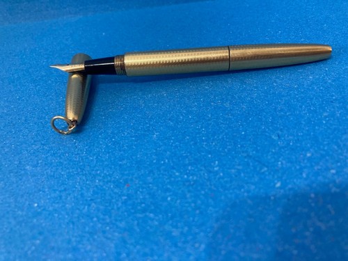 Penna stilografica porta - penna, mine