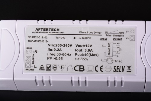 12v alimentatore - 12v, 3a