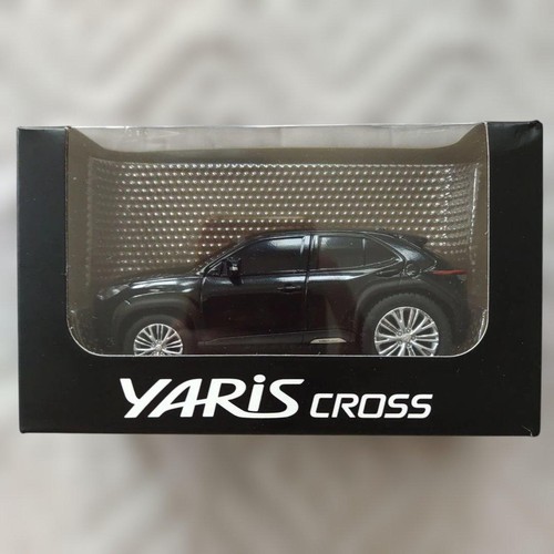Toyota yaris crossback - 1/43,