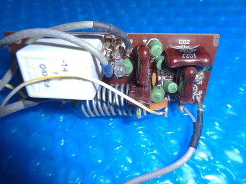 Scheda con terminale antenna