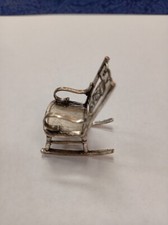 Sedia a dondolo miniatura da collezione vintage argento