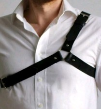 Uomo Cintura imbracatura In Simil Pelle Da Spalla Gladiatore Gay 