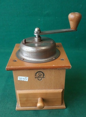 Vecchio macinacaffè macina - vecchio,