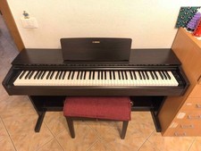 Yamaha YDP-143 Arius