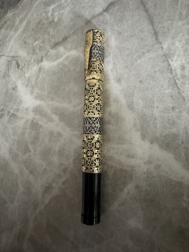 Vintage safety plume