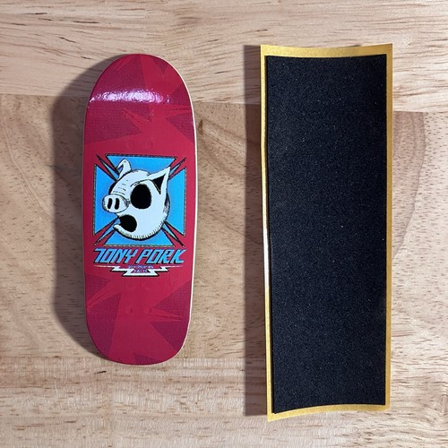Kalye david jones collab - jones,