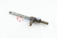 5th V gear selection bolt