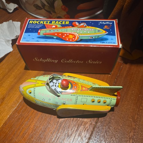Shilling rocket racer - shilling, latta