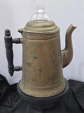 Antica caffettiera vintage in