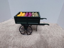 Byers Choice Carolers Gries of