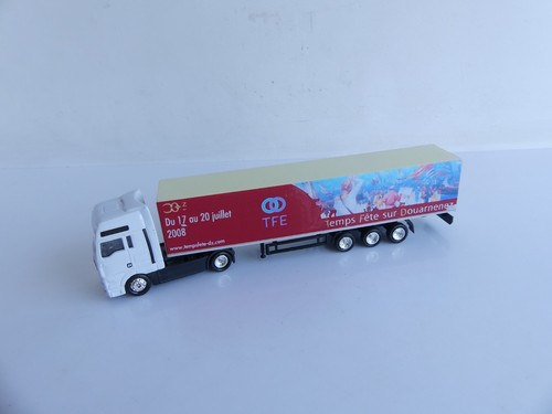 Camion mercedes - 1:87,