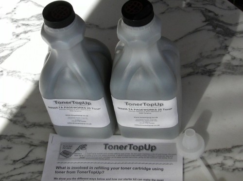 Ricarica toner due bottiglie