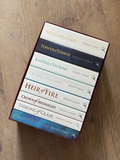 Throne of Glass Box Set, Out