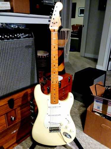 1984 squier stratocaster - 1984,