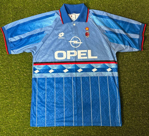 Milan 1995 1996 quarta - 1995,