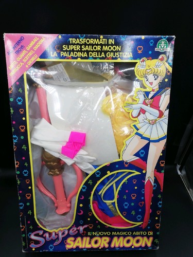 Pretty guardian sailor - guardian, moon